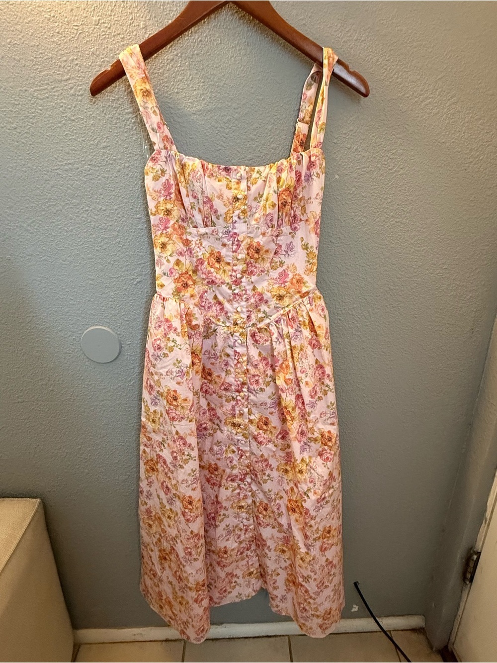 House of CB Tatiana pink print  Midi sundress with Sweetheart Neckline - Picture 4 of 7